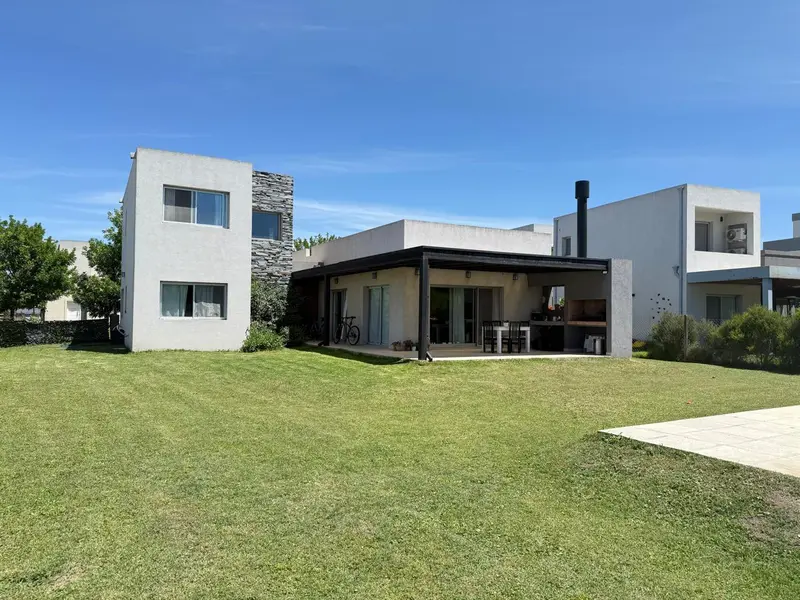 Foto 3