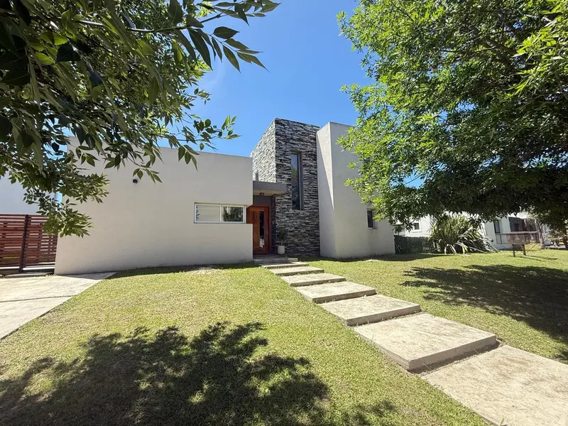Casa en venta · El Cantón, Escobar, GBA Norte, Provincia de Buenos Aires