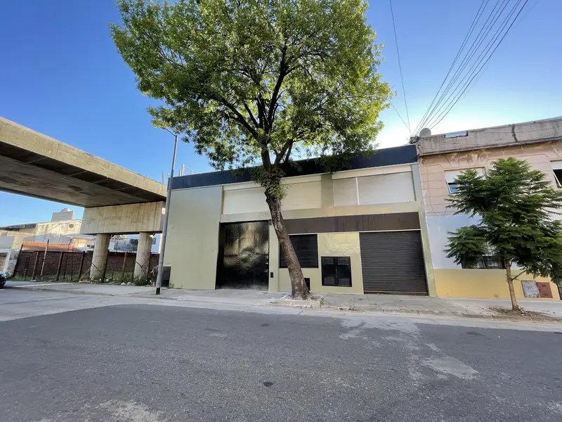Depósito en venta · Parque Patricios, CABA