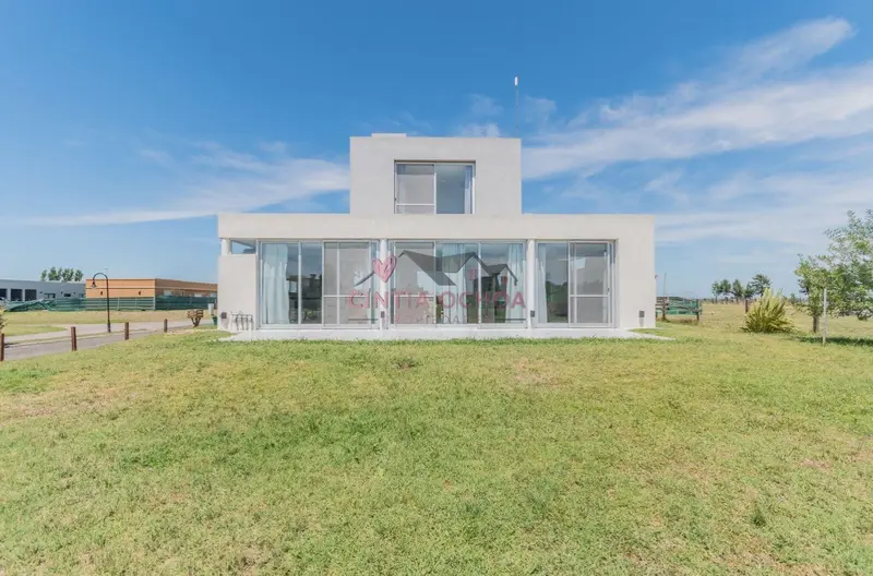 Casa en venta · Cruz del Sur, San Vicente, GBA Sur, Provincia de Buenos Aires