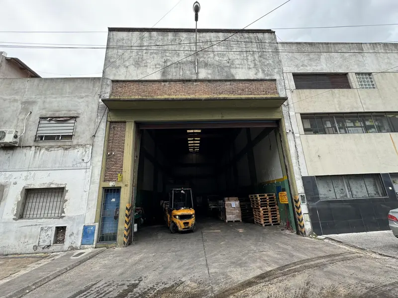 Depósito en venta · Nueva Pompeya, CABA