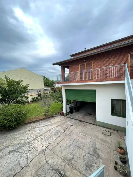 Depósito en venta · Ramos Mejia, La Matanza, GBA Oeste, Provincia de Buenos Aires