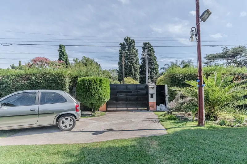 Casa en venta · Luis Guillon, Esteban Echeverría, GBA Sur, Provincia de Buenos Aires