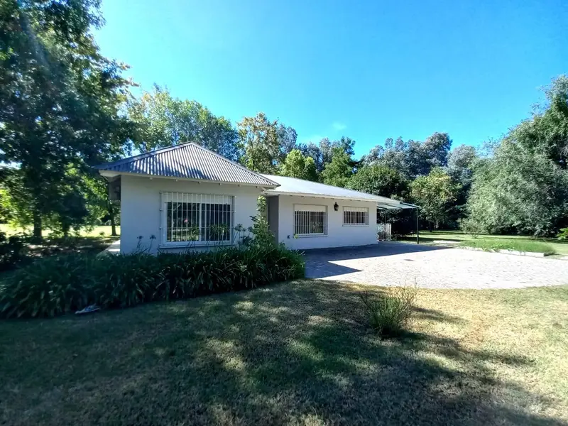 Casa en venta · Barrio Los Pinos, Exaltación de la Cruz, GBA Norte, Provincia de Buenos Aires