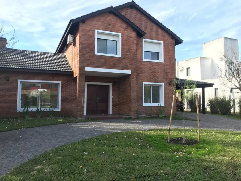 Casa en venta · Santa Bárbara, Tigre, GBA Norte, Provincia de Buenos Aires