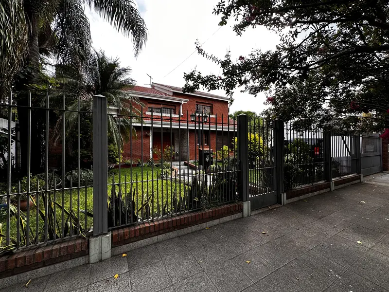Casa en venta · Morón, GBA Oeste, Provincia de Buenos Aires