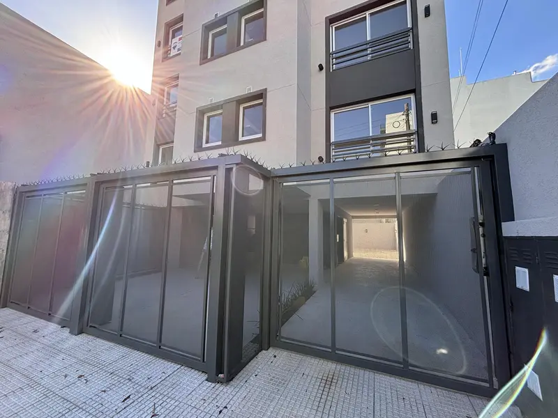 Emprendimiento en venta · Morón, GBA Oeste, Provincia de Buenos Aires