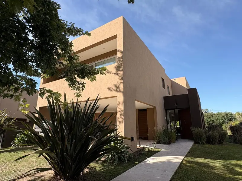 Casa en venta · Bella Vista, San Miguel, GBA Norte, Provincia de Buenos Aires