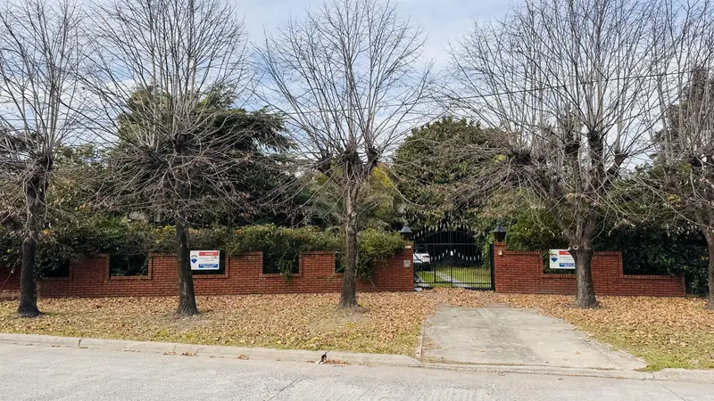 Casa en venta · Castelar, Morón, GBA Oeste, Provincia de Buenos Aires
