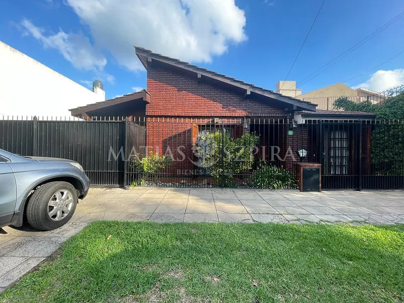 Casa en venta · Castelar Norte, Castelar, Morón, GBA Oeste, Provincia de Buenos Aires