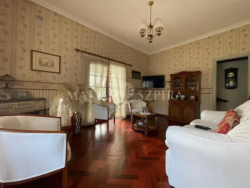 Casa en venta · Castelar Norte, Castelar, Morón, GBA Oeste, Provincia de Buenos Aires