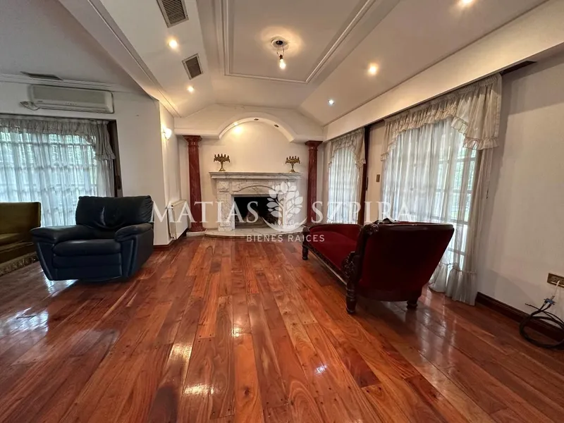 Casa en venta · Castelar Norte, Castelar, Morón, GBA Oeste, Provincia de Buenos Aires