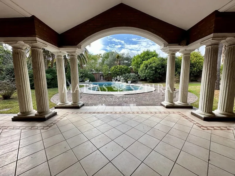 Casa en venta · Castelar Norte, Castelar, Morón, GBA Oeste, Provincia de Buenos Aires