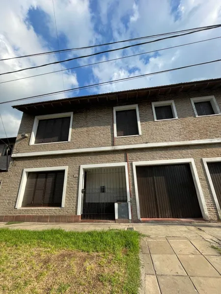 Casa en venta · Castelar, Morón, GBA Oeste, Provincia de Buenos Aires