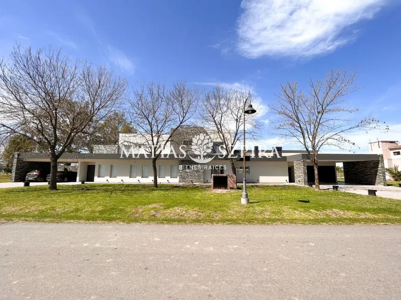 Casa en venta · El Nacional Club de Campo, General Rodriguez, GBA Oeste, Provincia de Buenos Aires