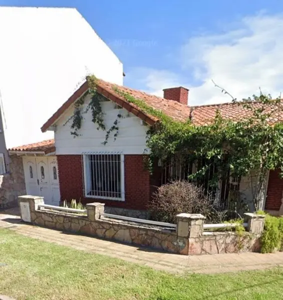 Casa en venta · Castelar, Morón, GBA Oeste, Provincia de Buenos Aires