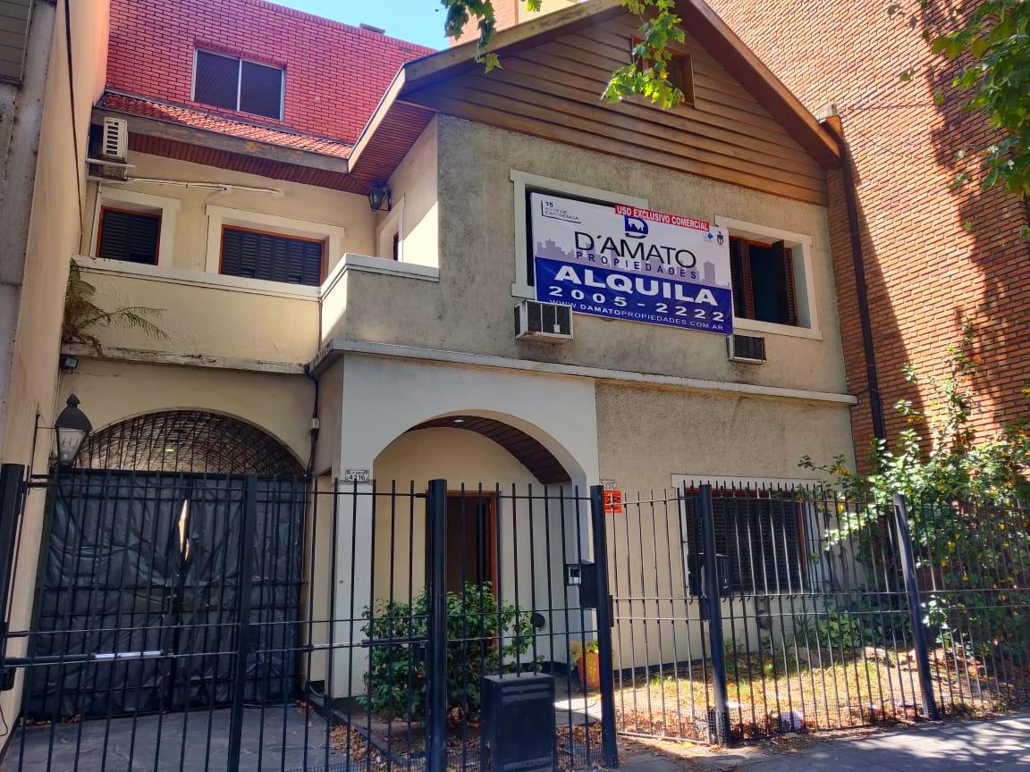 Casa en alquiler · Villa Devoto, CABA