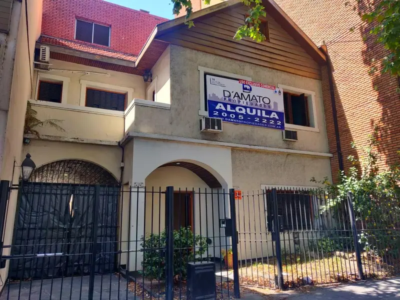 Casa en alquiler · Villa Devoto, CABA