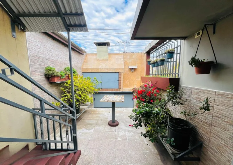 Casa en venta · Caseros, Tres de Febrero, GBA Oeste, Provincia de Buenos Aires