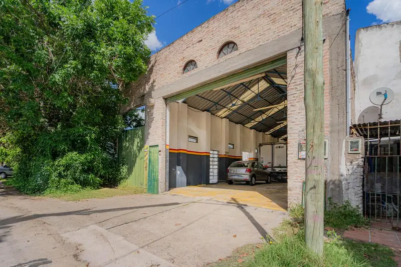 Depósito en venta · Haedo, Morón, GBA Oeste, Provincia de Buenos Aires