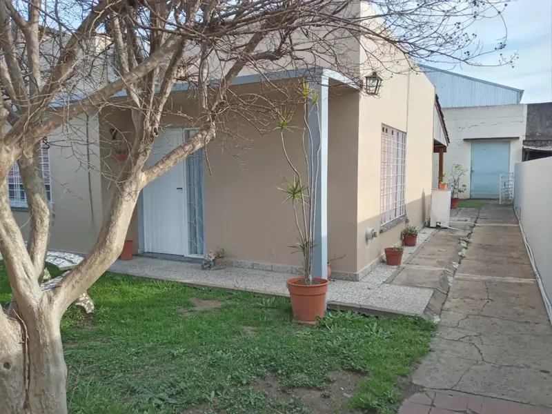 Casa en venta · Caseros, Tres de Febrero, GBA Oeste, Provincia de Buenos Aires