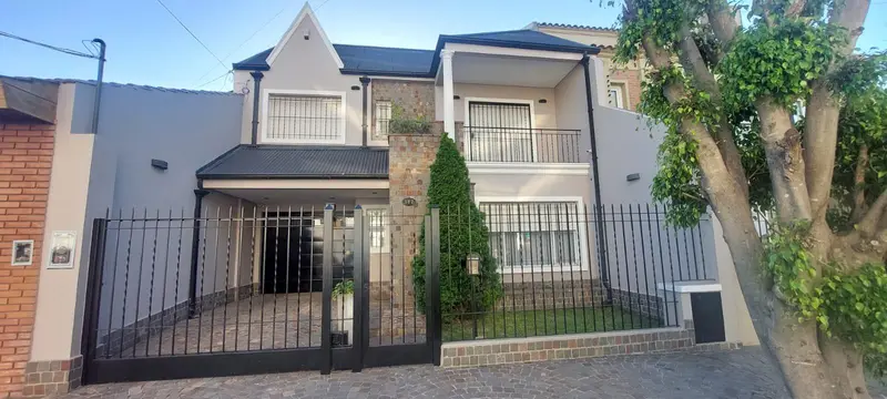 Casa en venta · Ramos Mejia, La Matanza, GBA Oeste, Provincia de Buenos Aires