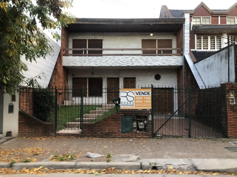 Casa en venta · Villa Sarmiento, Morón, GBA Oeste, Provincia de Buenos Aires