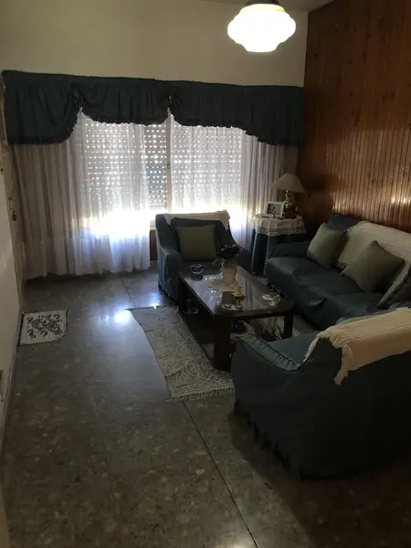 Casa en venta · Lomas del Mirador, La Matanza, GBA Oeste, Provincia de Buenos Aires