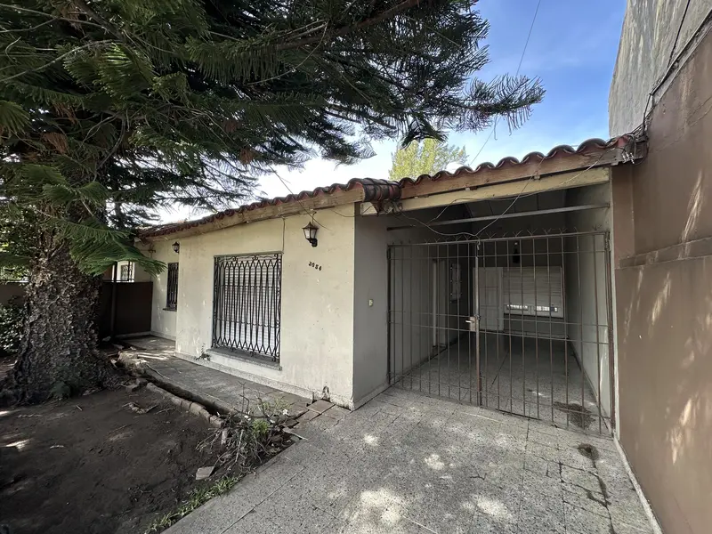 Casa en venta · Villa Luzuriaga, La Matanza, GBA Oeste, Provincia de Buenos Aires
