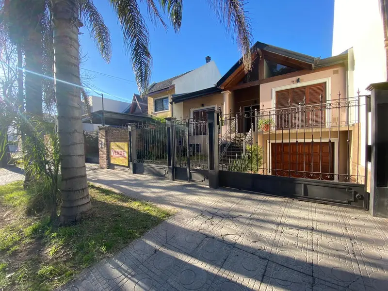 Casa en venta · El Palomar, Morón, GBA Oeste, Provincia de Buenos Aires