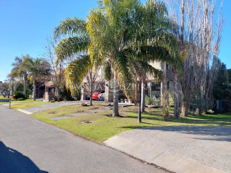 Casa en venta · Altos del Sol, Ituzaingó, GBA Oeste, Provincia de Buenos Aires