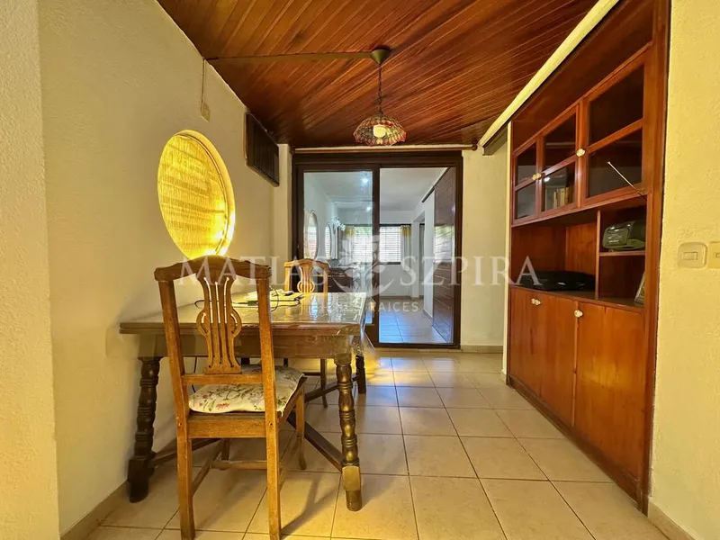 Casa en venta · Castelar, Morón, GBA Oeste, Provincia de Buenos Aires