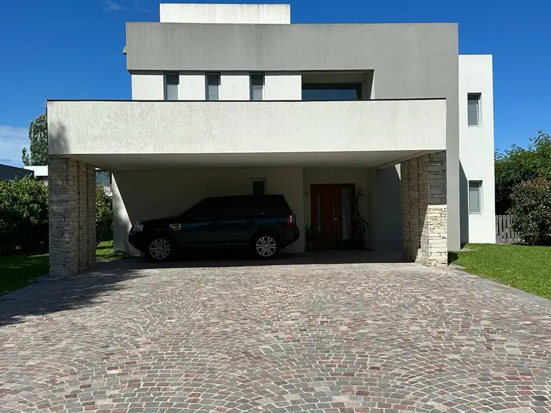 Casa en venta · Los Naranjos, Esteban Echeverría, GBA Sur, Provincia de Buenos Aires