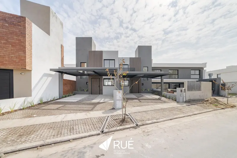 Casa en venta · Lomas de Manantiales, Córdoba Capital, Córdoba