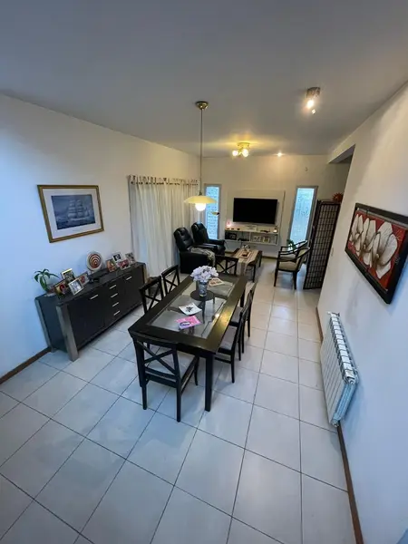 Casa en venta · Arguello, Córdoba Capital, Córdoba Casa en venta · Arguello, Córdoba Capital, Córdoba