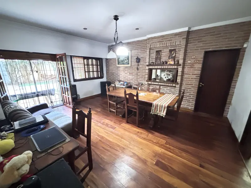 Casa en venta · Morón, GBA Oeste, Provincia de Buenos Aires