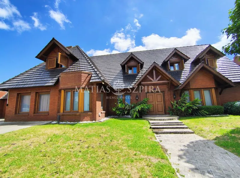 Casa en venta · Villa Sarmiento, Morón, GBA Oeste, Provincia de Buenos Aires