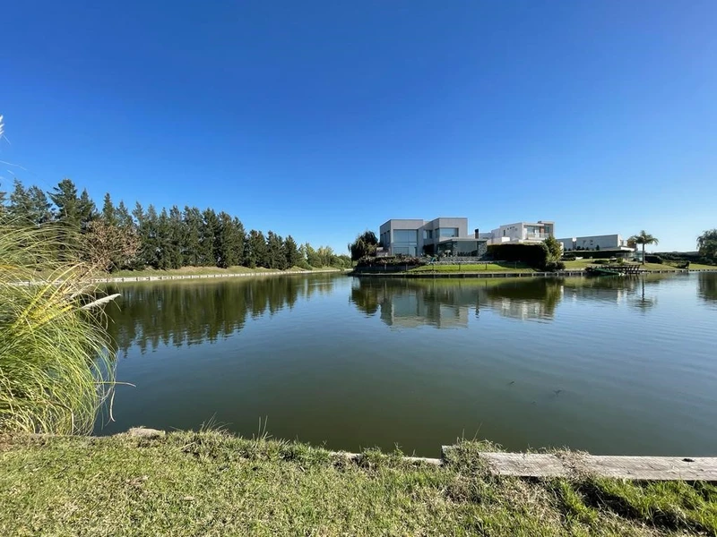 Terreno en venta · Los Lagos del Golf, Nordelta, Tigre, GBA Norte, Provincia de Buenos Aires