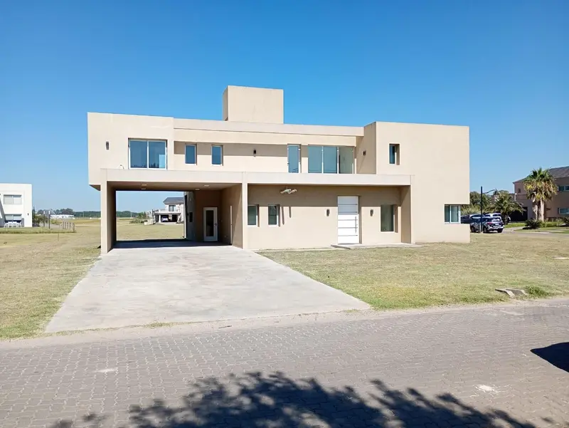 Casa en venta · Ezeiza, GBA Sur, Provincia de Buenos Aires