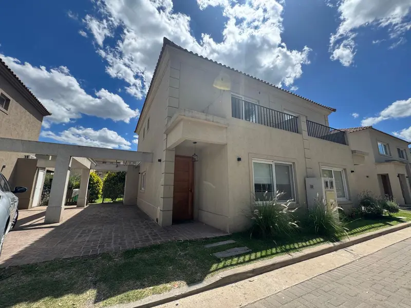 Casa en venta · Saravi Village, Pilar, GBA Norte, Provincia de Buenos Aires