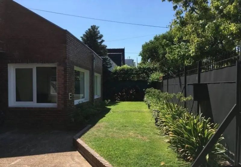 Casa en venta · Castelar, Morón, GBA Oeste, Provincia de Buenos Aires