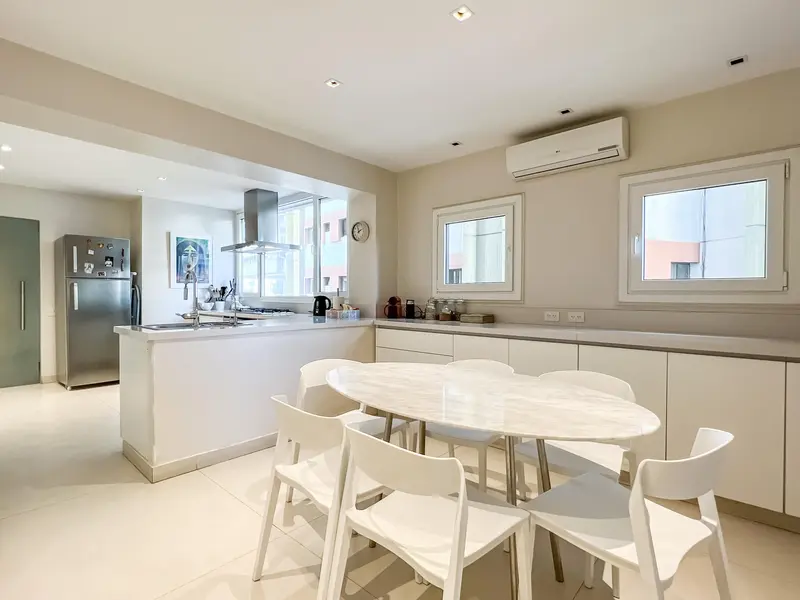 Departamento en alquiler · Retiro, CABA