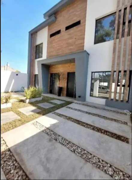 Casa en venta · Barrio Parque Leloir, Ituzaingó, GBA Oeste, Provincia de Buenos Aires