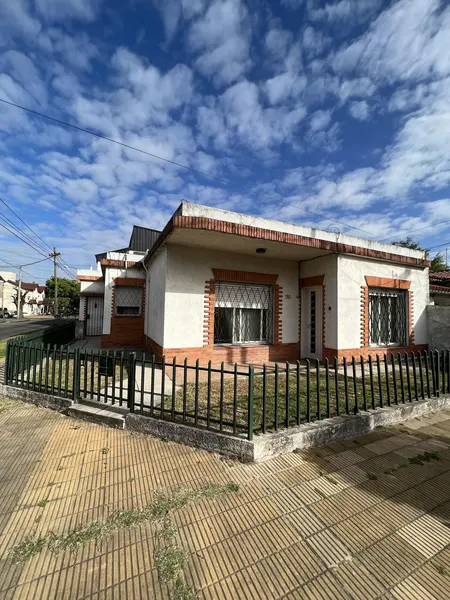 Casa en venta · Ramos Mejia, La Matanza, GBA Oeste, Provincia de Buenos Aires