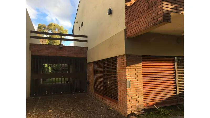 Casa en venta · Castelar, Morón, GBA Oeste, Provincia de Buenos Aires