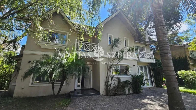 Casa en venta · Barrio Parque Leloir, Ituzaingó, GBA Oeste, Provincia de Buenos Aires