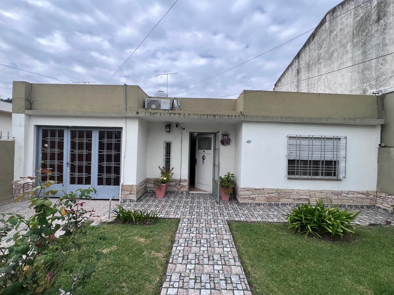 Casa en venta · Morón, GBA Oeste, Provincia de Buenos Aires