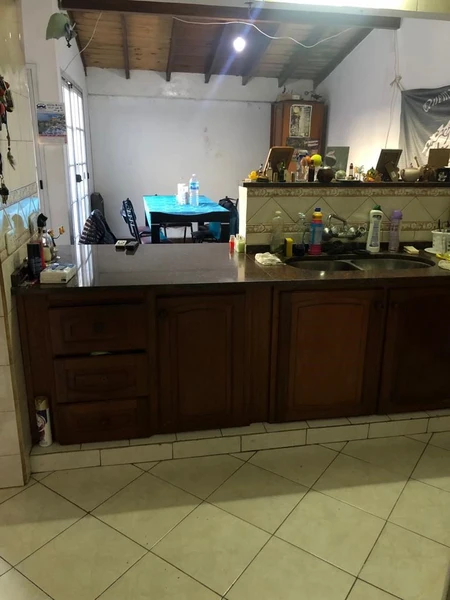 Casa en venta · Castelar, Morón, GBA Oeste, Provincia de Buenos Aires