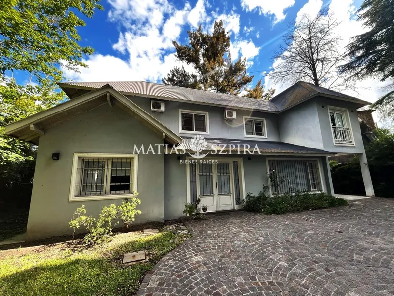 Casa en venta · Barrio Parque Leloir, Ituzaingó, GBA Oeste, Provincia de Buenos Aires