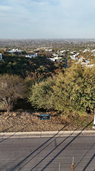 VENTA TERRENO EN LA PANKANA, BARRIO CERRADO.EXCELENTE VISTA. GRAN CANTIDAD DE ARBOLES - foto 3